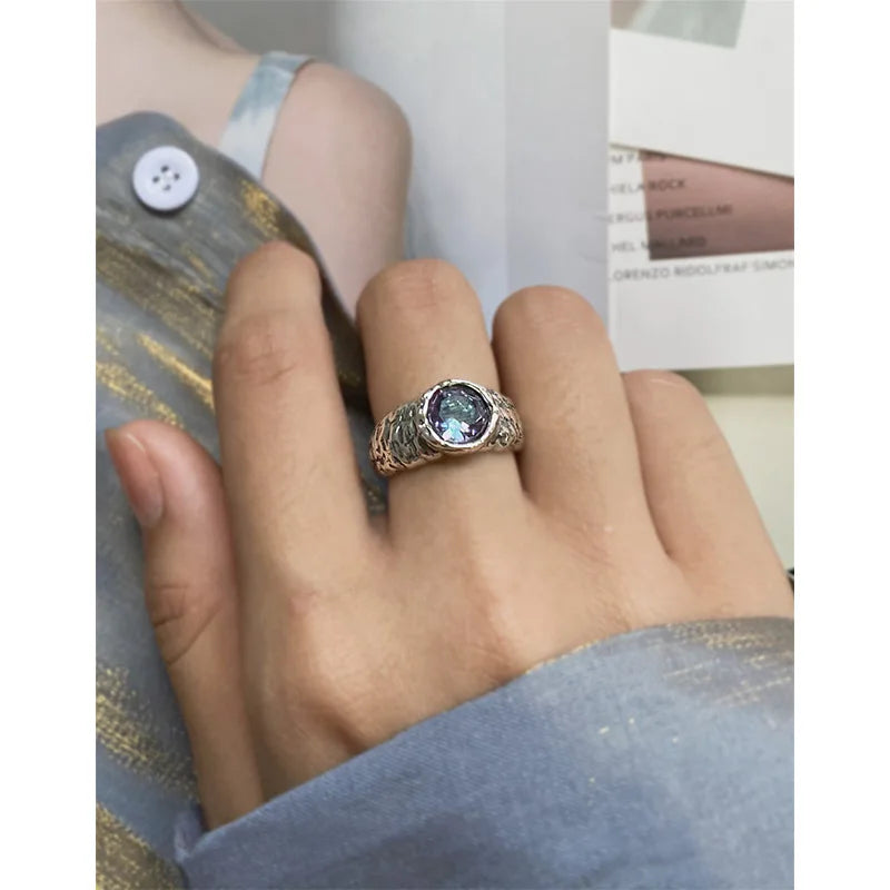 100% Authentic 925 sterling silver Simple retro temperament, versatile, and micro inlaid with zircon stones open ring