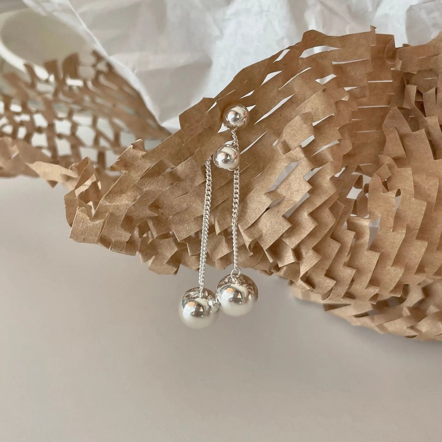 1 pcs 925 Sterling Silver  Beads Line Tassel Earrings For Women French Light Luxury Niche High Sense Of Temperament Net Red