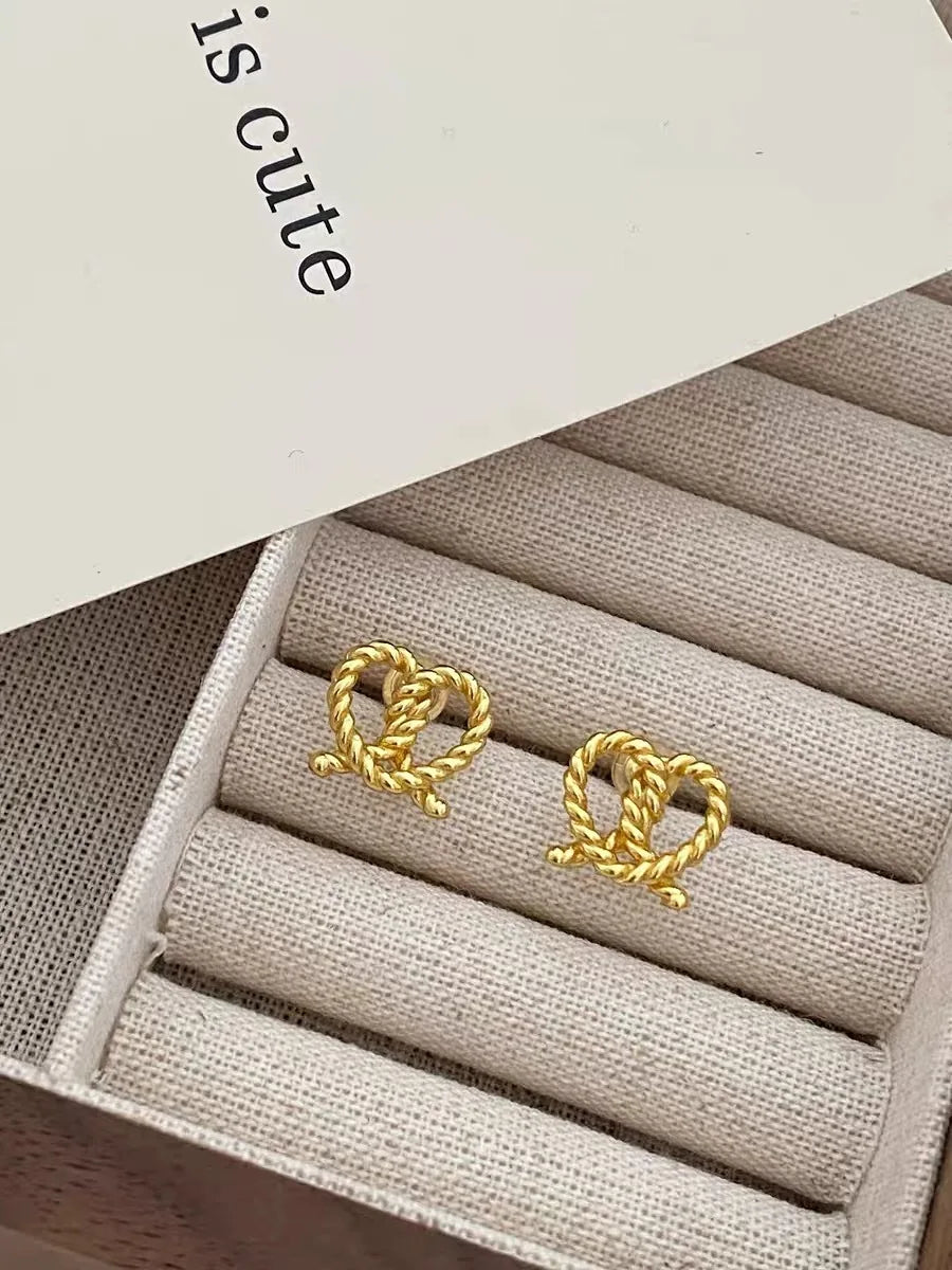 100% 925 Sterling Silver Sweet Cute Twist Bow Stud Earrings for Women Fashion Simple Charm Party Statement