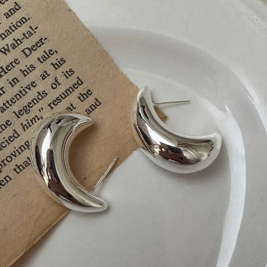 100% S925 Sterling silver Small niche design moon hollow earrings Korean style simple retro ear accessories wholesale