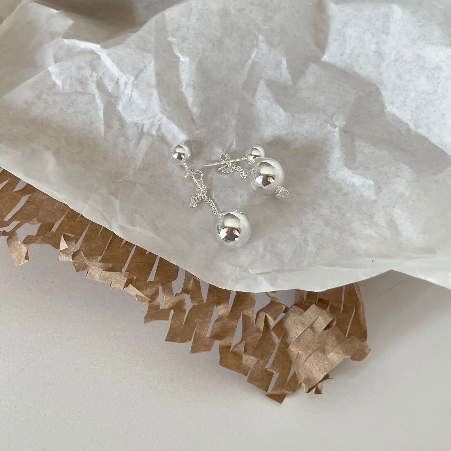 1 pcs 925 Sterling Silver  Beads Line Tassel Earrings For Women French Light Luxury Niche High Sense Of Temperament Net Red